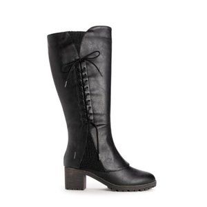 Womens's Lucy Lonnie Boot by Muk Luk